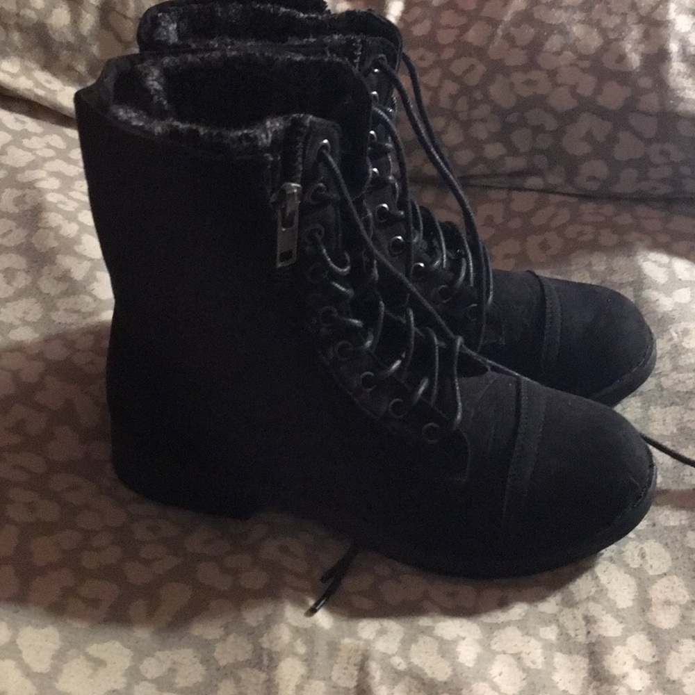 Black boots